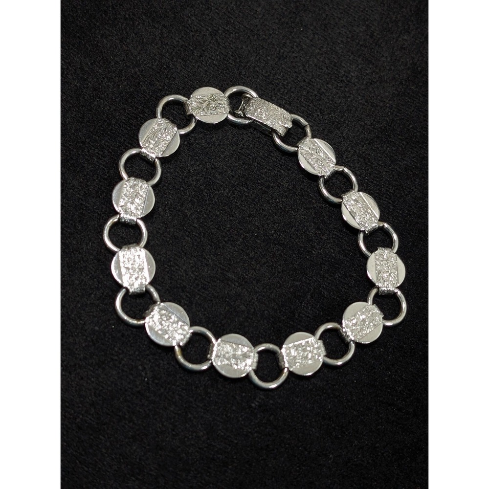 Vintage Sarah Coventry 1959 "Young &‎ Gay" Embossed Circle Chain Bracelet